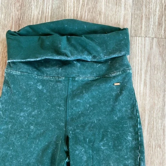 Pink by VS flare leggings - Picture 4 of 5